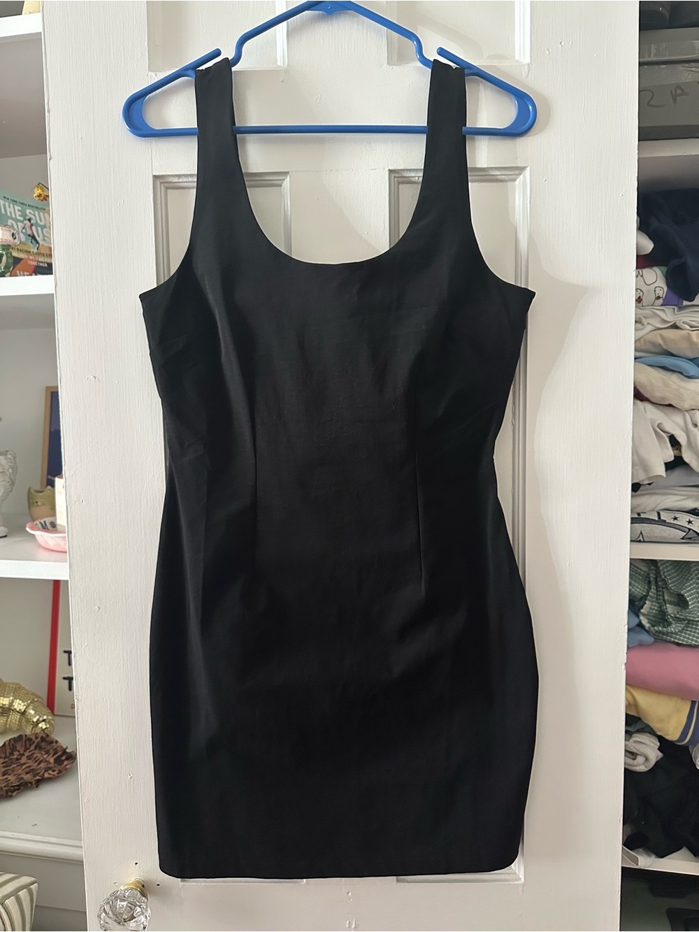 mango short low neck dress